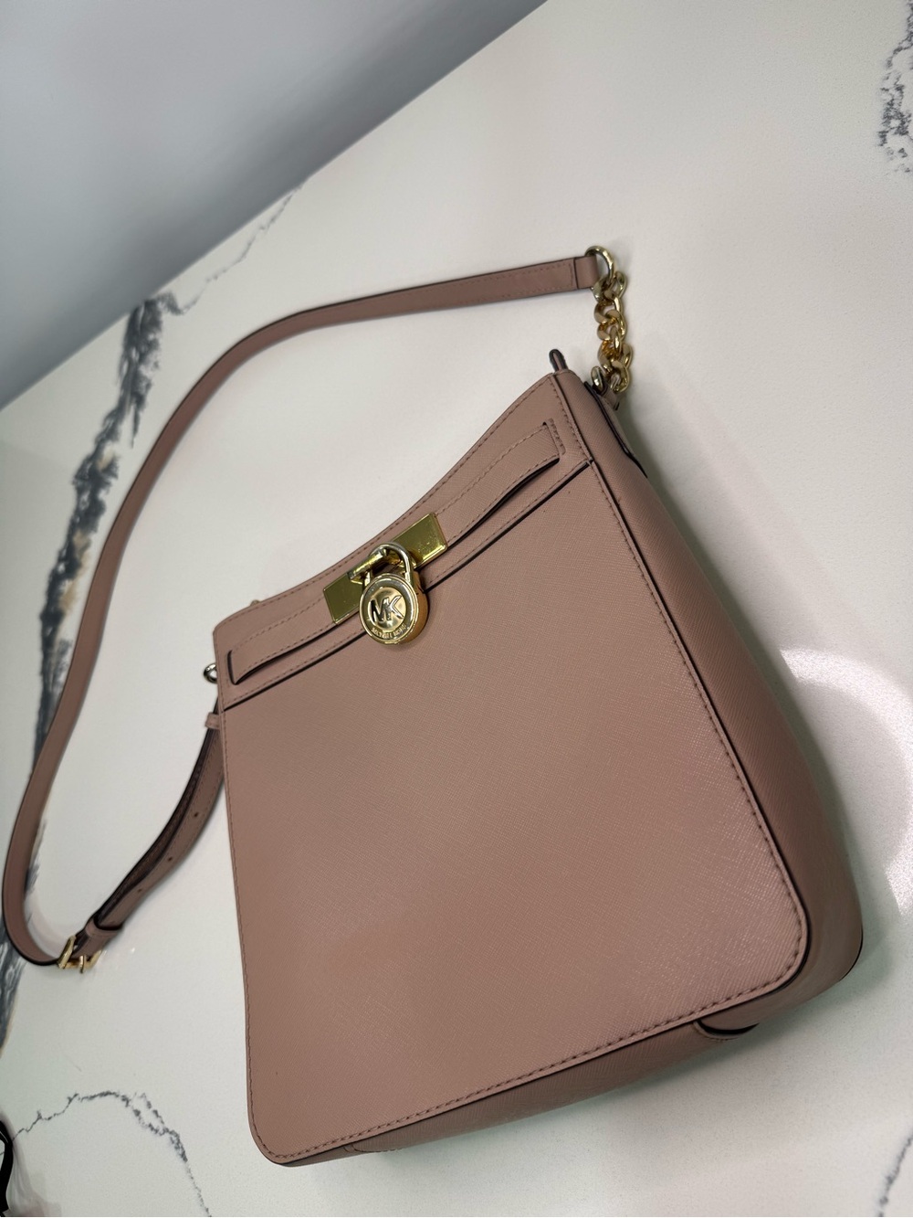 Michael Kors Crossbody Hamilton Traveler Oyster Leather Messenger Bag Purse